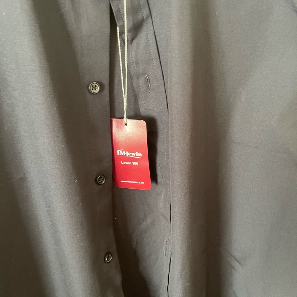 T.M. Lewin shirts 18 - Picture 2 of 7